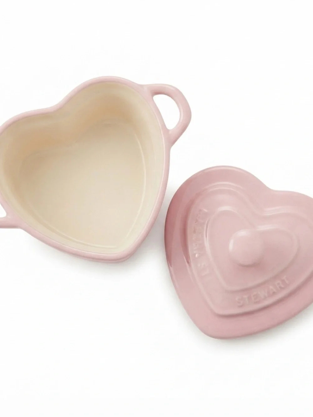 💕 Martha Stewart Pink Heart Cocotte w/ Lid 🍲